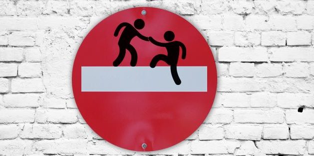 Málaga Acoge y su Federación Andalucía Acoge denuncian por delito de odio a un concejal de Torrox por sus declaraciones contra las personas migrantes
